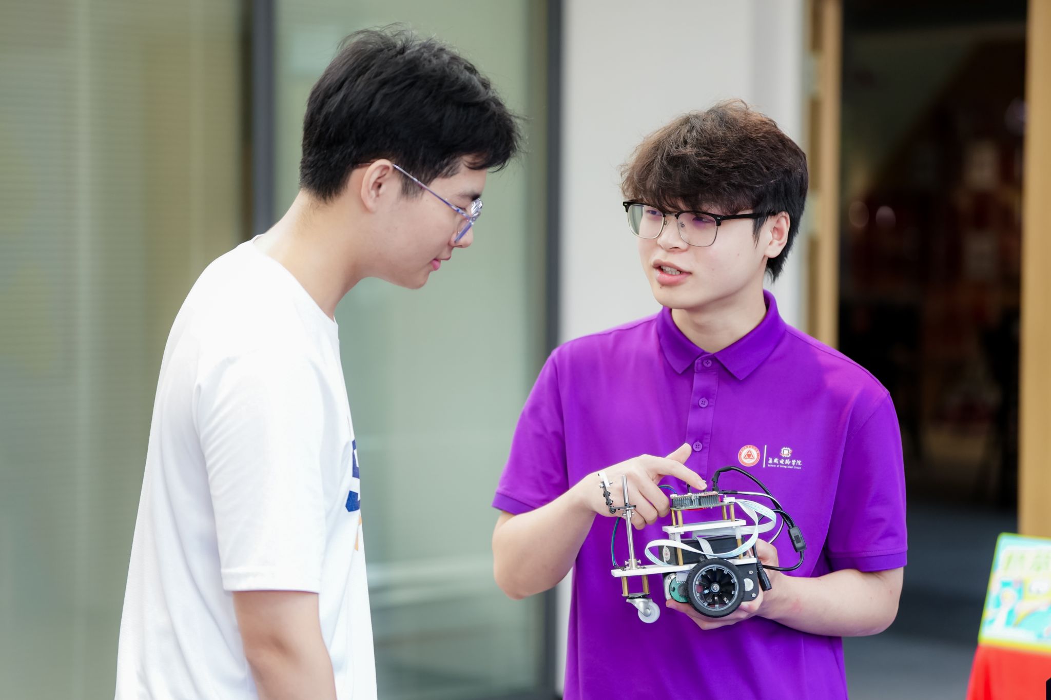 009316E87E21588E2EB9F8DA4D0_A334FE95_2DF64