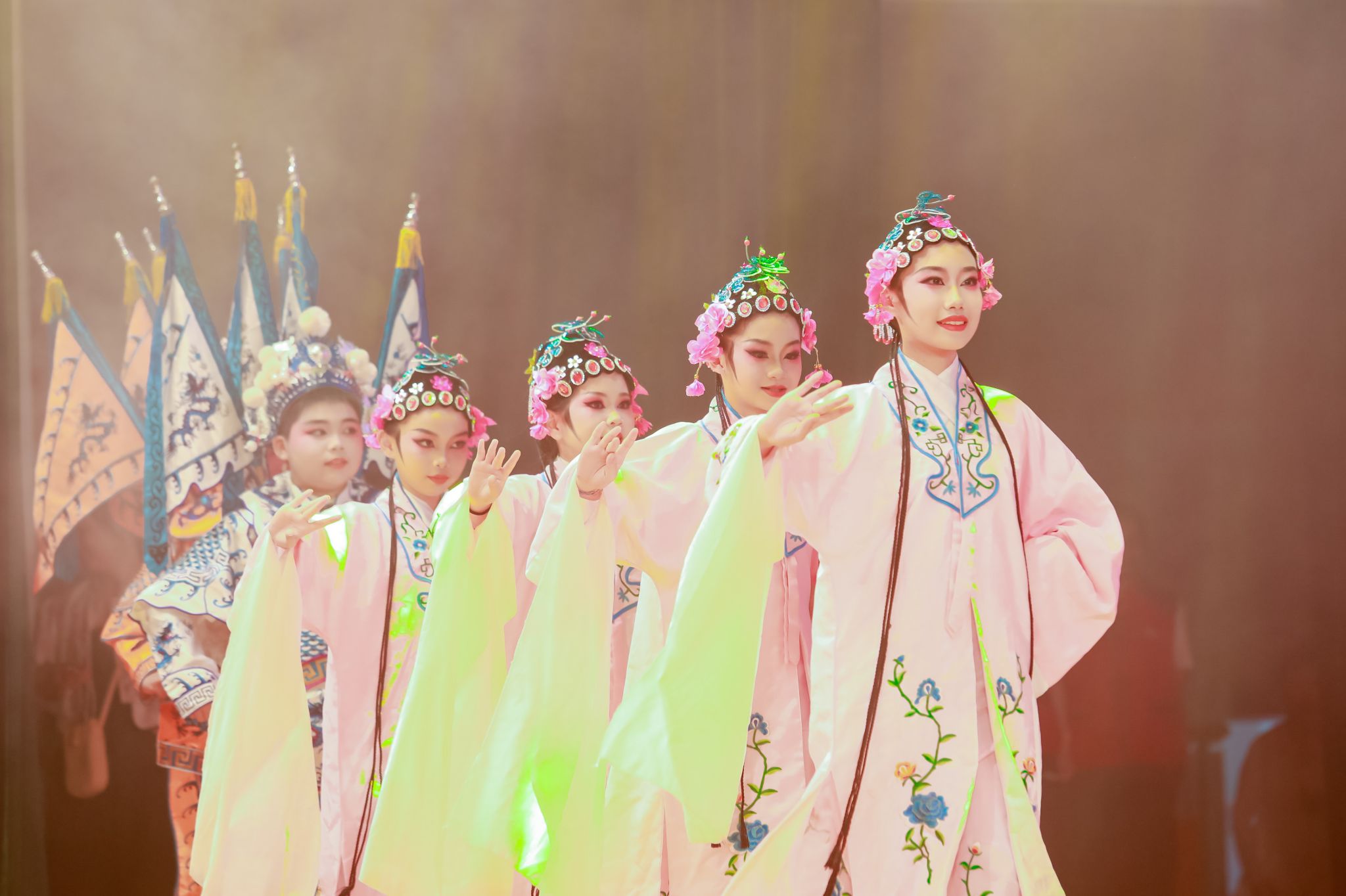 Â齫ºúÁË2(ÖйúÓÎ)¹Ù·½ÍøÕ¾ - IOS/°²×¿Í¨Óðæ/ÊÖ»úAPPÏÂÔØ