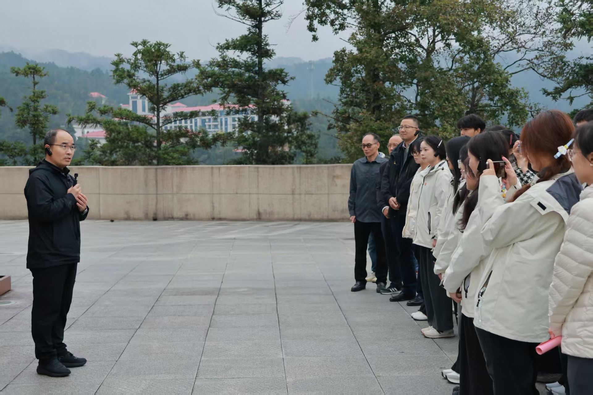 FB830668BBD1829AB6A8C37E068_B72858A5_4CA69 FB830668BBD1829AB6A8C37E068_B72858A5_4CA69