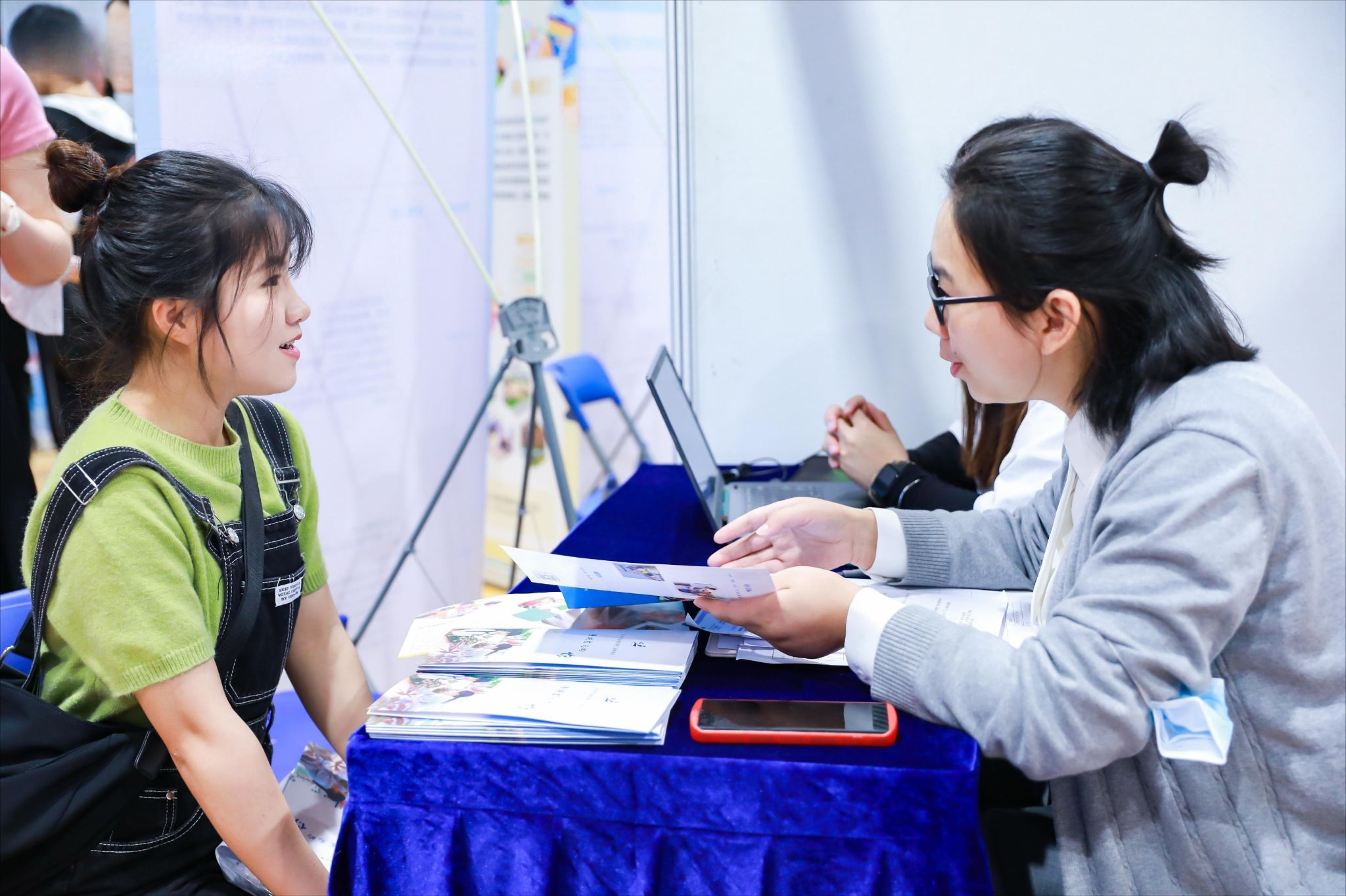 53C8A8AC2199A2C830700E64315_289844F0_46ACE