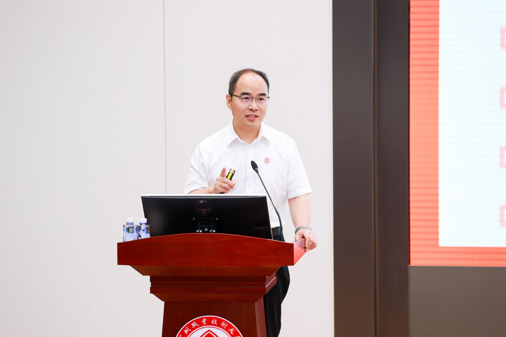 885448BB86B22C9C1075D4DAEAB_BD136ED5_237C0