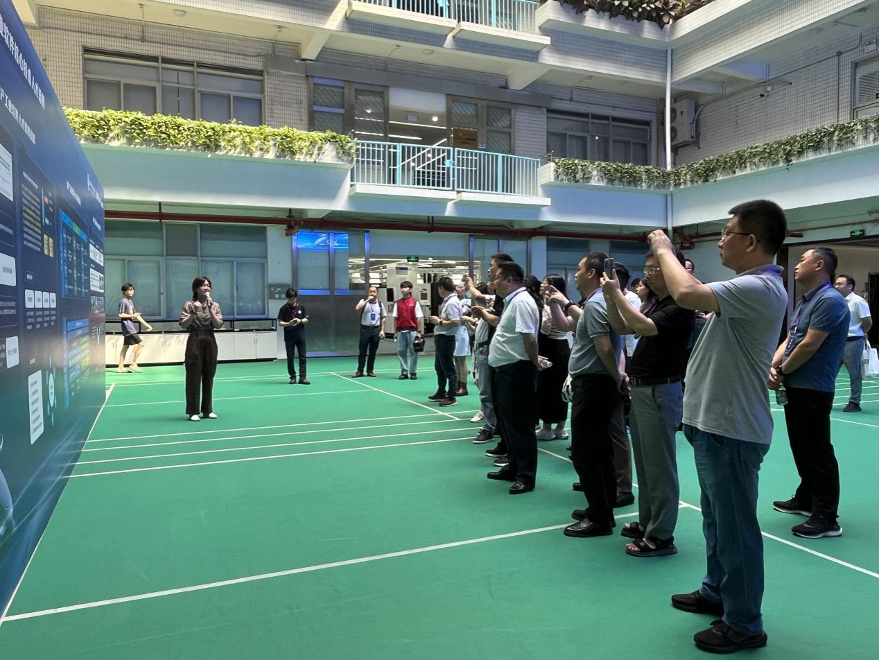 FBDE56DC9C3F8657A192A802EDC_5C488EE4_24C553 FBDE56DC9C3F8657A192A802EDC_5C488EE4_24C553