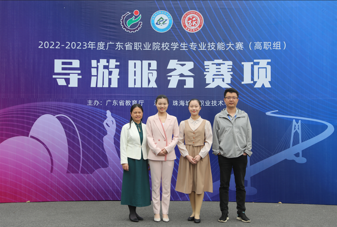 571E8999631BBF304A59E42916D_77AF009C_215416