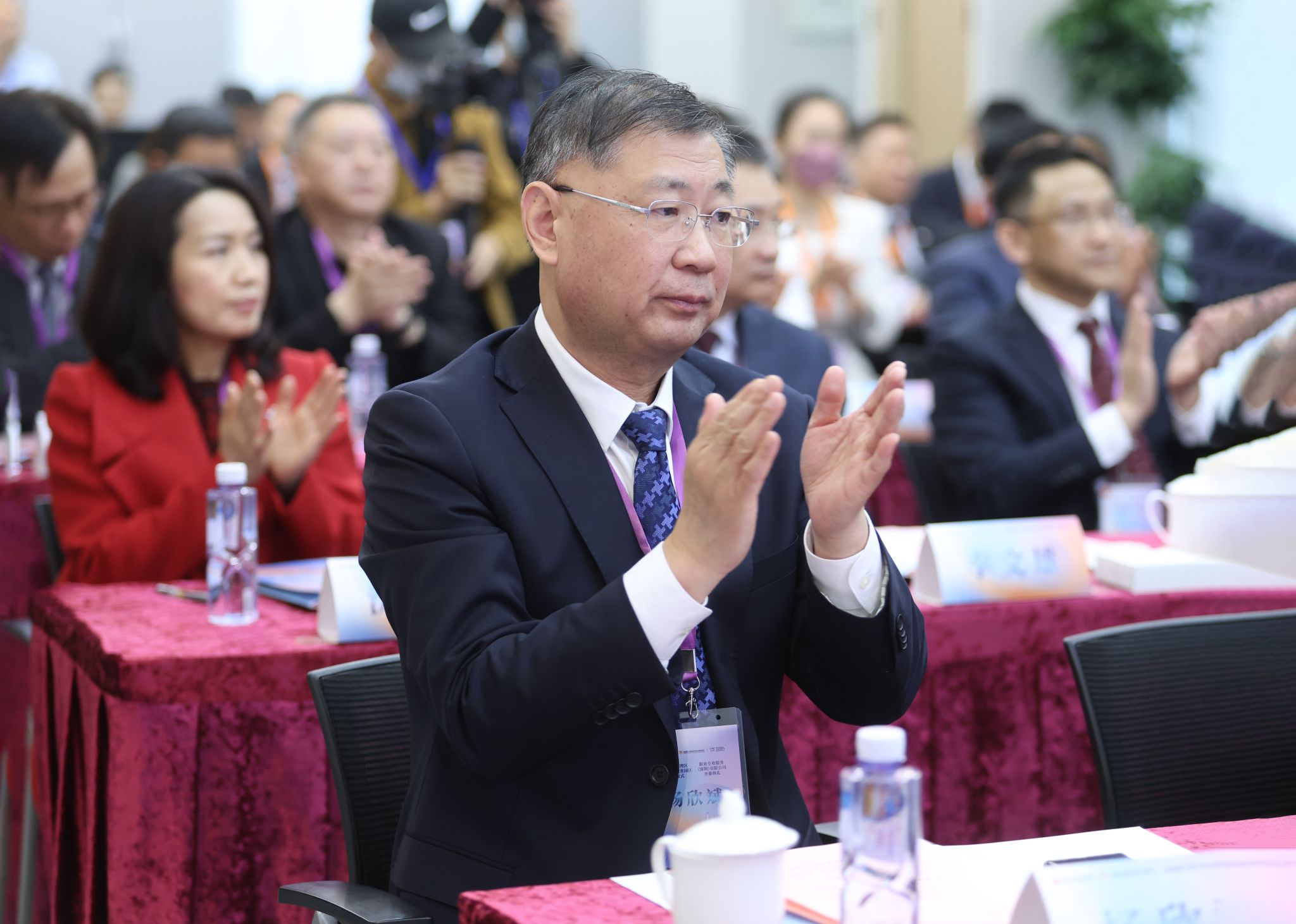 56D390805E6AE02268FFE74A1C2_25143DEA_3C61E