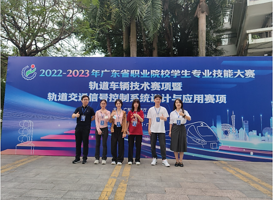 4849285BA4D77898BDE17539B56_A484ABCA_902C9