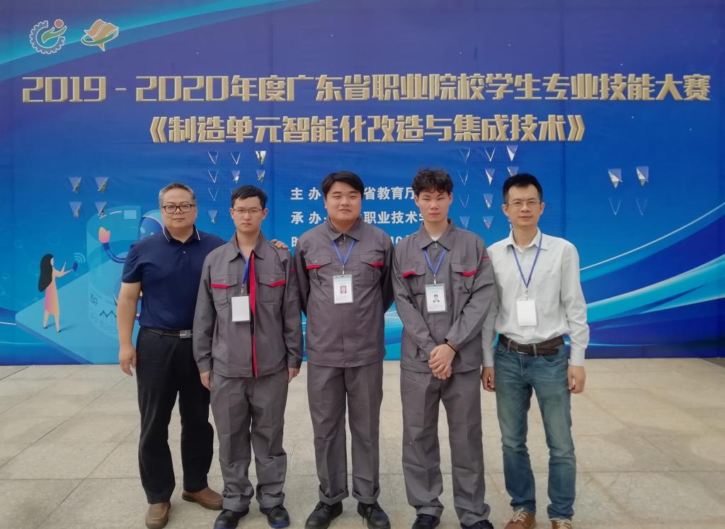 3465CBF1582980B12349643E593_F56DB3F2_1787B