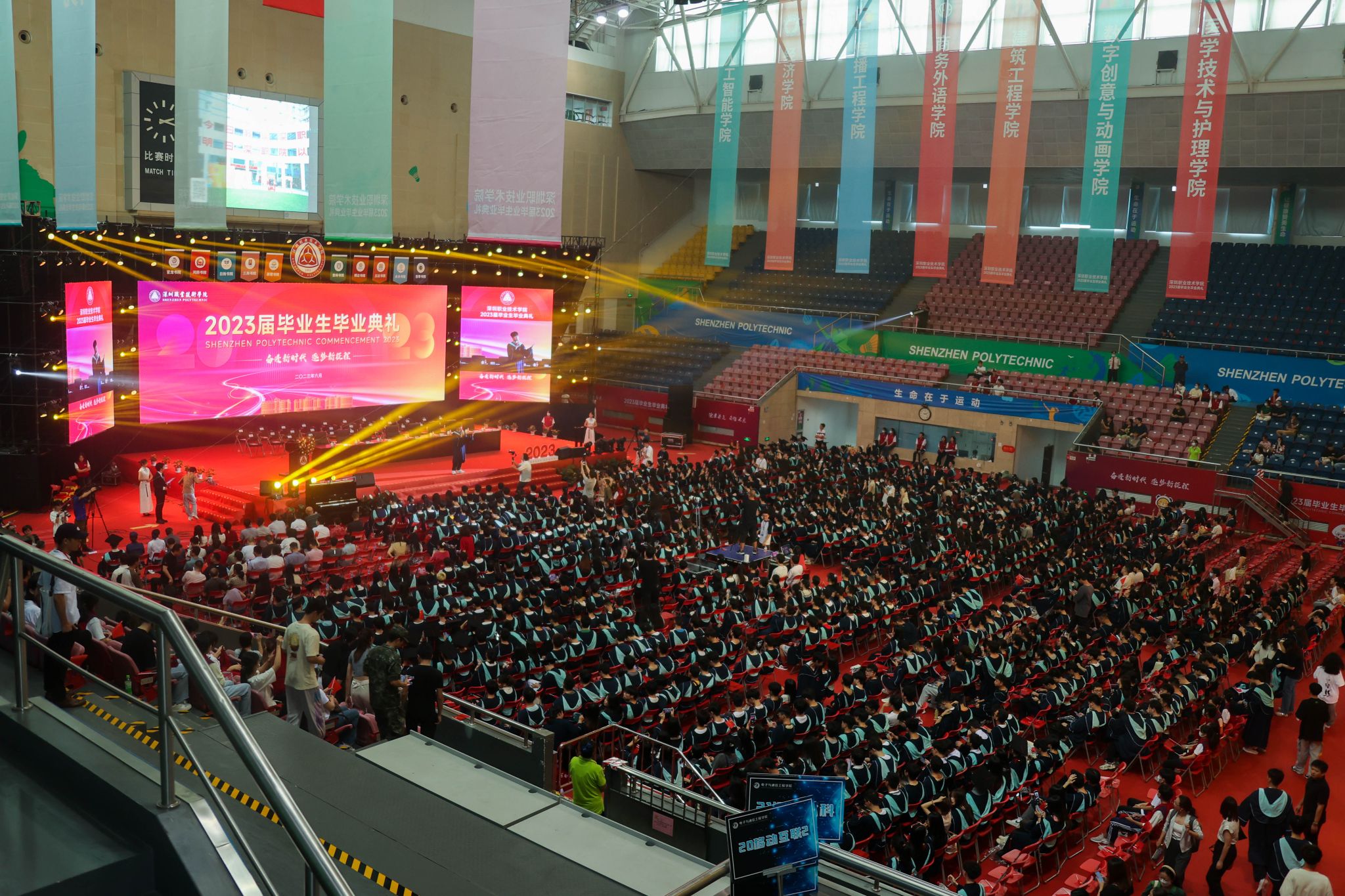 FFC376C0454F6CB7406A4B9AB2D_D03DA08F_82592