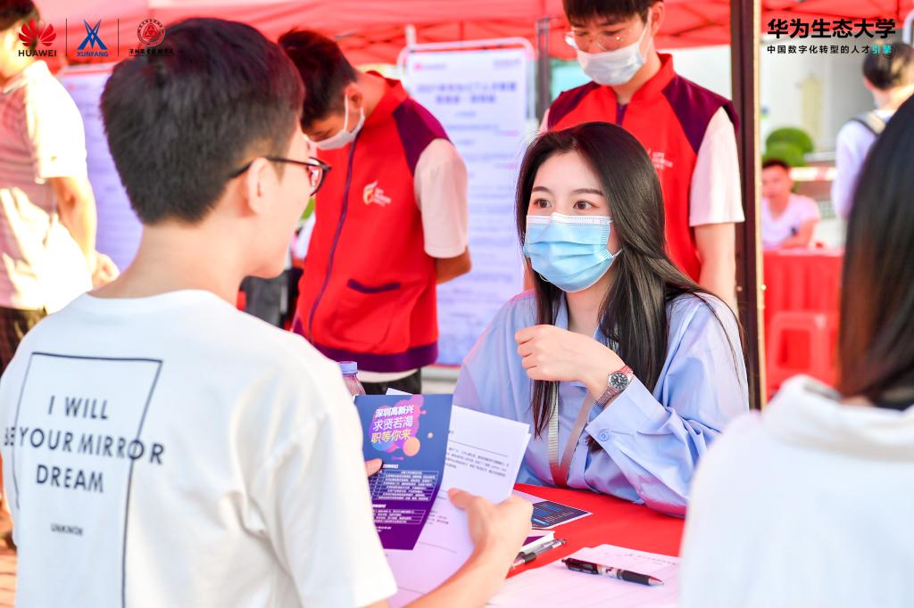 72E22AD99F333C783E82FC40D44_B2040FCA_1509C 72E22AD99F333C783E82FC40D44_B2040FCA_1509C