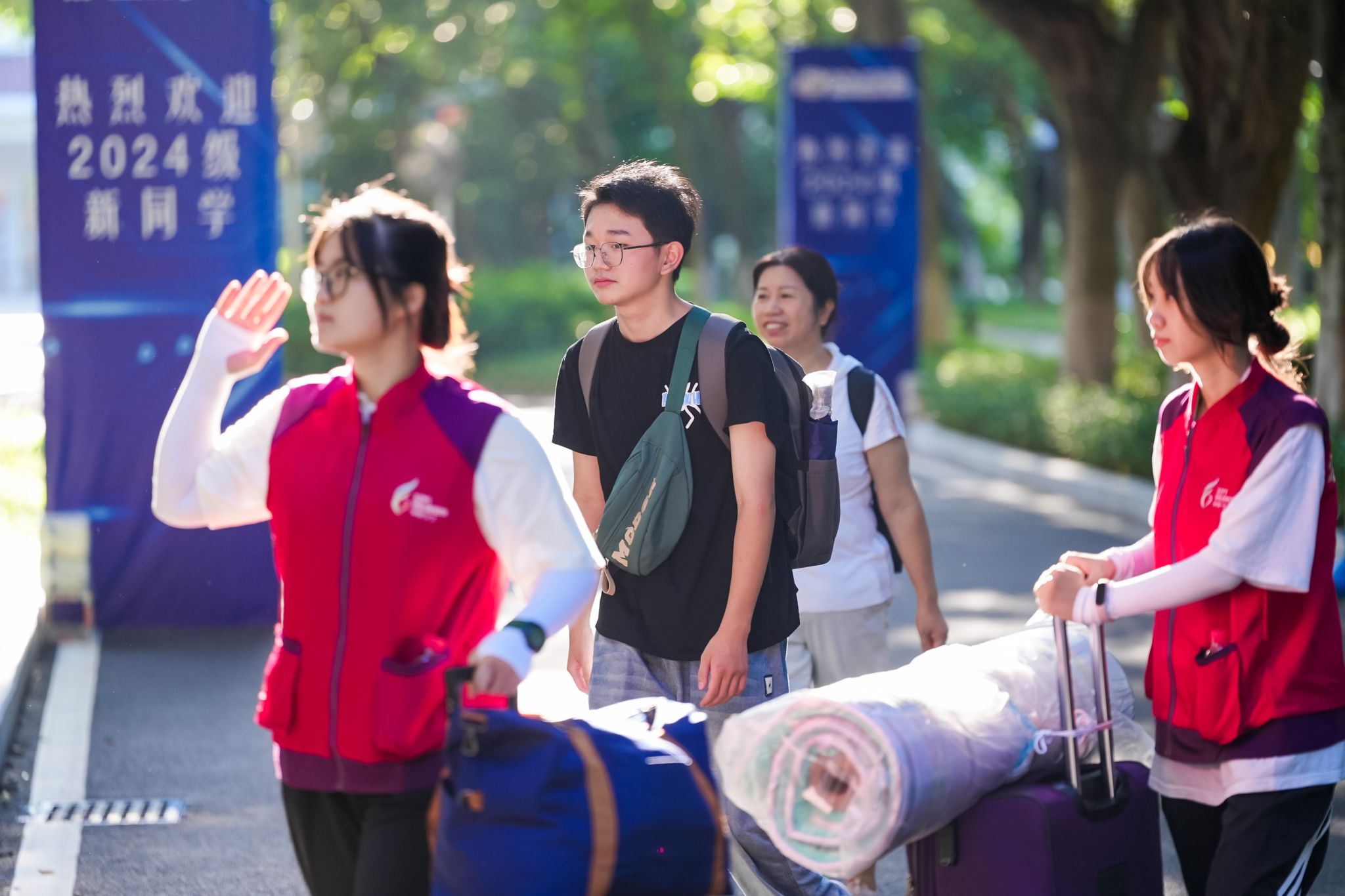 FC18BE668ACE94A812B3A74AD46_0DD2F2BB_3B2C0