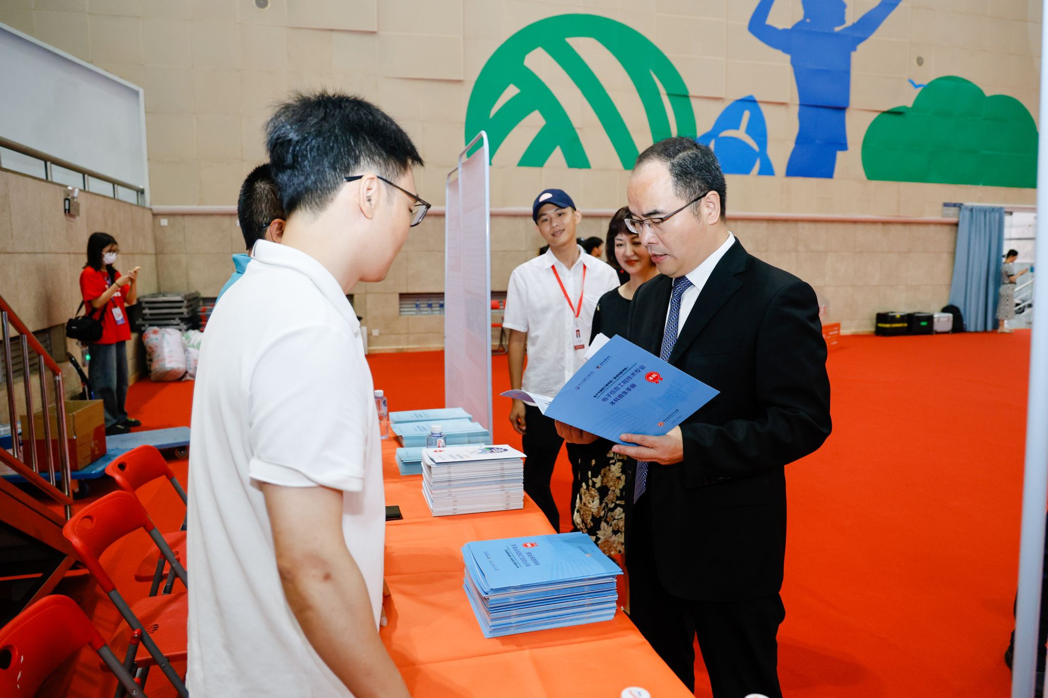 65F8D7D4327B8E1E1456DBBD94A_9C75C448_43129