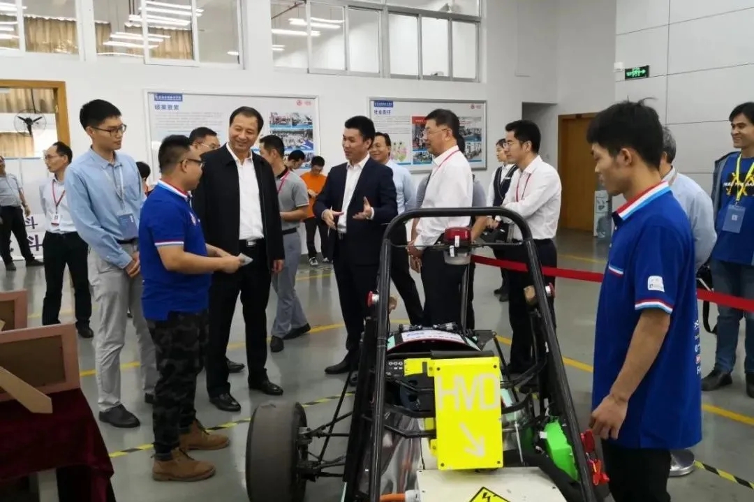 EFB67D618DA51B2C8ED60DF5744_0F27618F_606D1