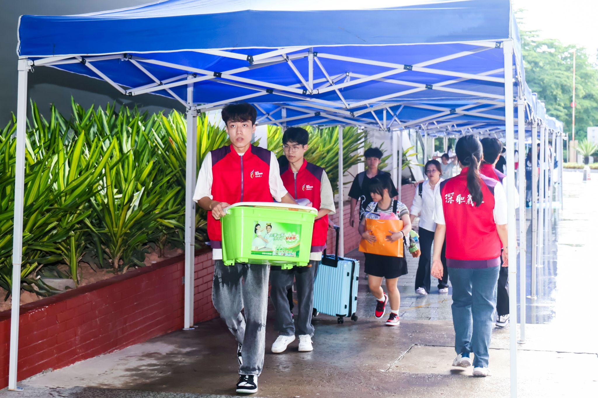 E1B4DCF4FF71F67886ABEAB364F_0FF3CE19_62AD0