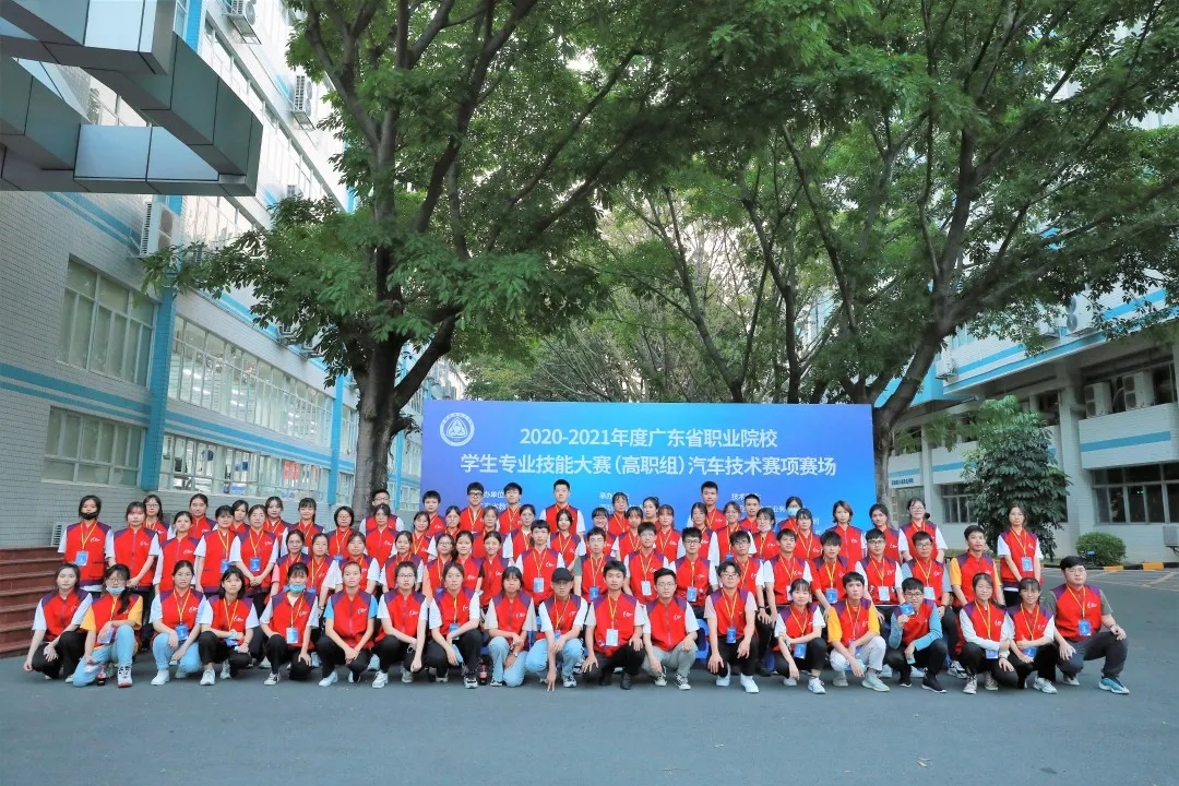 4FA5EA8C03FED1A1CE5E5BC9352_4986CB21_A6B34