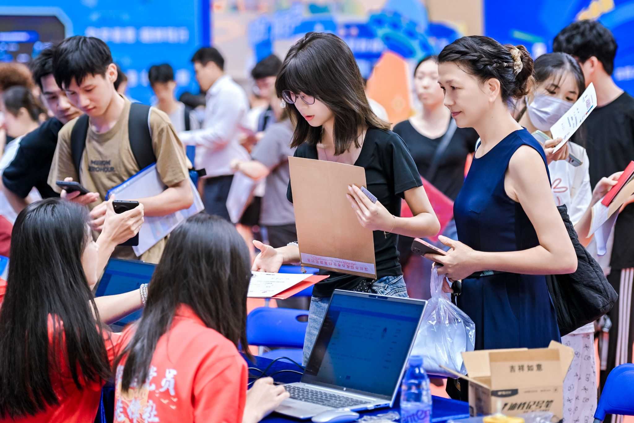 511677787F88E1F7A22CFDE4A8F_8F06D5E5_598D6