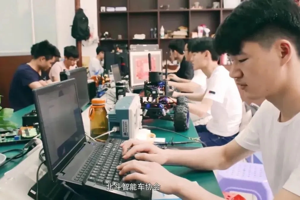 F81C6733EC23E99478CD7D7DC86_92C54634_51A1B