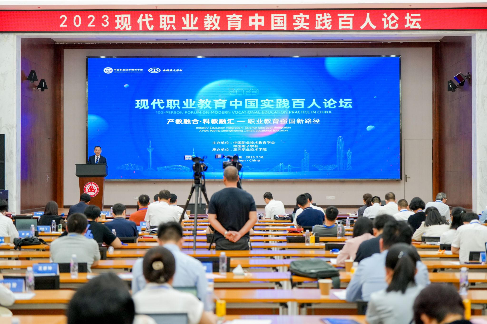 E1B37D88AEACE4B295A0D5BC3B3_54D7D992_5CCC3