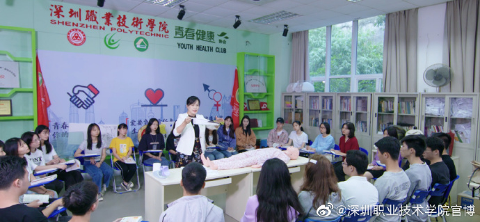 EC170886E18AF479CD06D79B24F_B59B94BD_1D55E