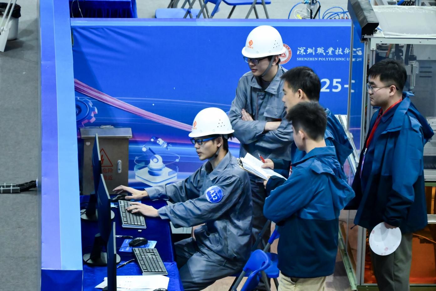 E32F8EF5E5F80E791A98682185A_8F99B8FC_2A501