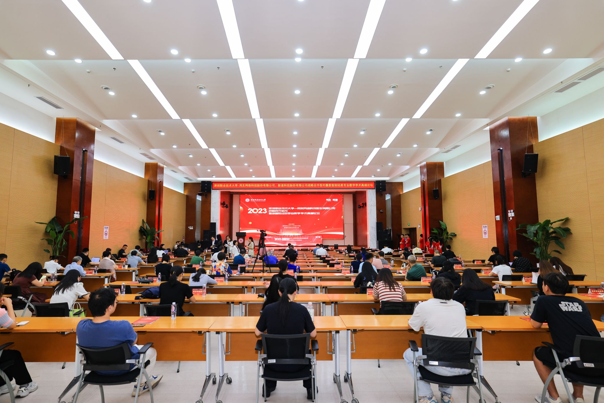 979DE23FA0A7994AA3E33D05EF4_1098D370_5E676 979DE23FA0A7994AA3E33D05EF4_1098D370_5E676