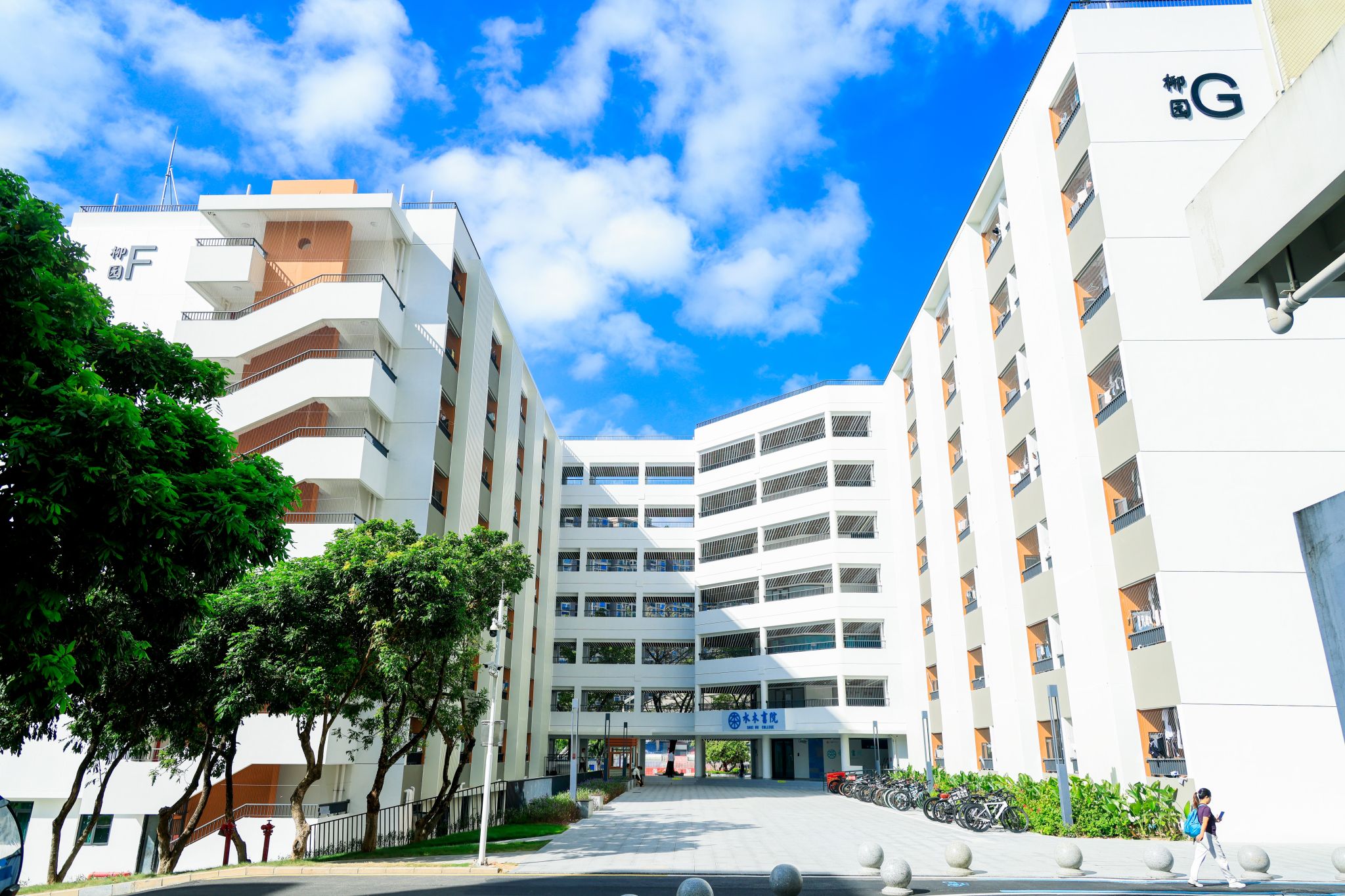 3EDA0F1AEC4E893487F14258557_F0C75913_7703E