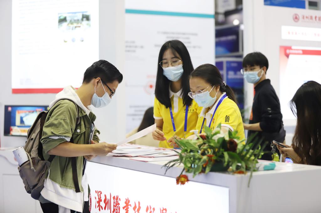 DC2B6800305F8F5CB2140FCD9E5_349AD15F_11F82 DC2B6800305F8F5CB2140FCD9E5_349AD15F_11F82